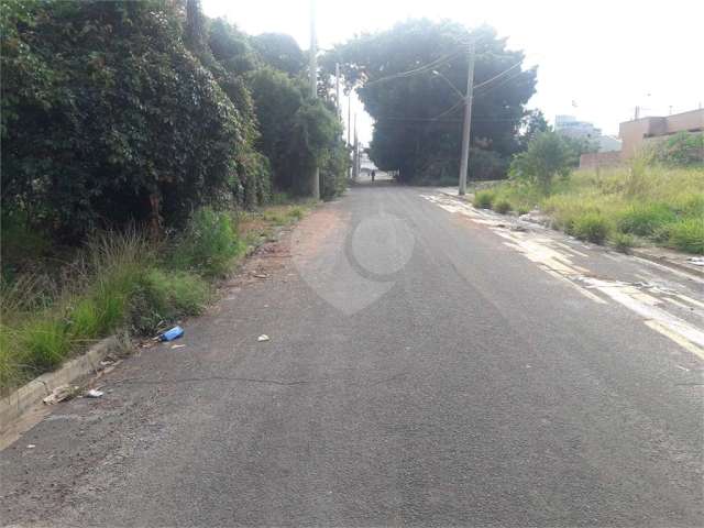 Vendo terreno no Parque Industrial em São Carlos com fácil acesso para a UFSCAR e USP Campus I