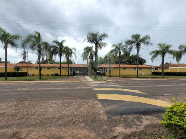 Loteamento Residencial no Condomínio Vila Pinhal do Broa.