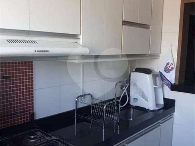 Apartamento no Condomínio Monte Europa