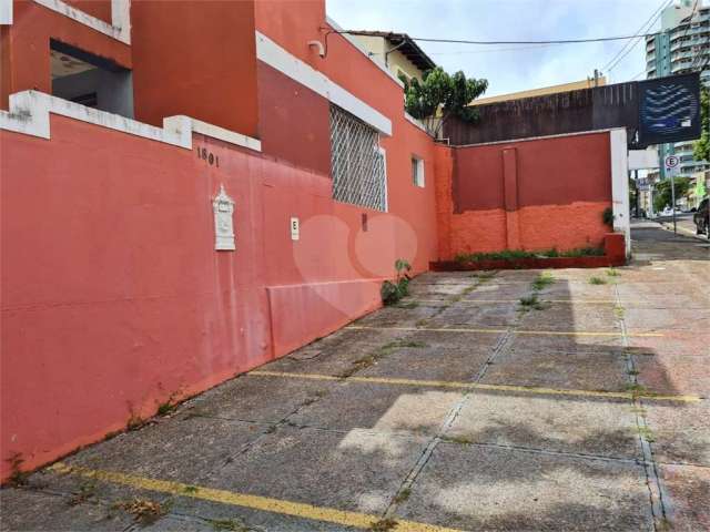 Casa Comercial no Centro