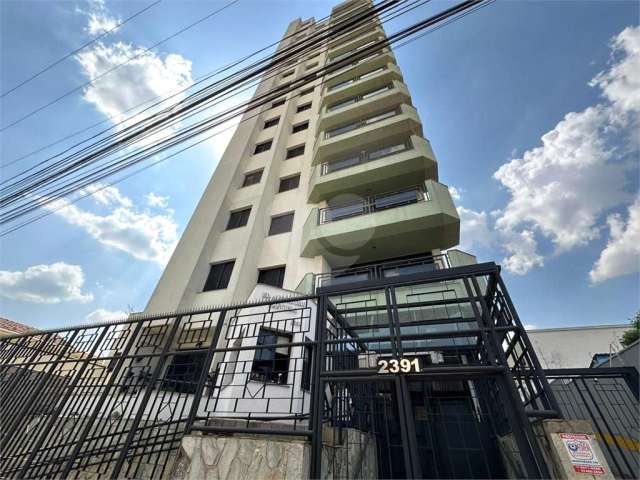 Apartamento no Edifício Alexandre Previero.