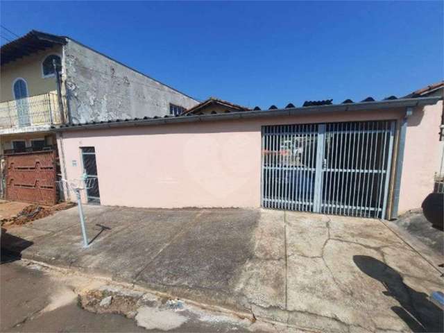 Casa térrea para locação no Azulville