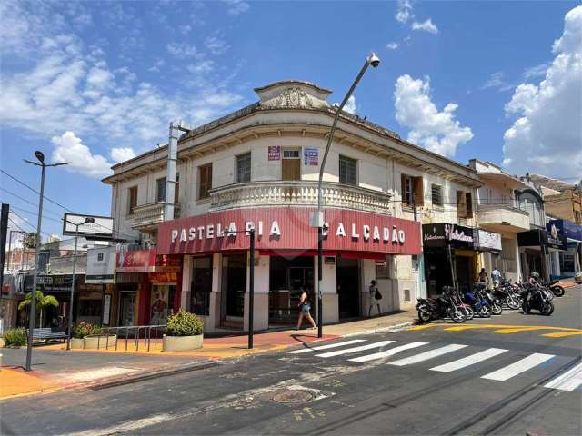 Prédio comercial no Centro de São Carlos