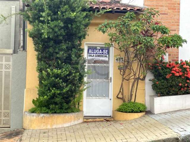 Sala comercial  para locação no Centro