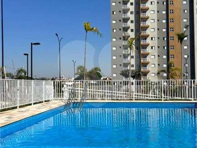 Apartamento térreo a venda no Vila das Flores