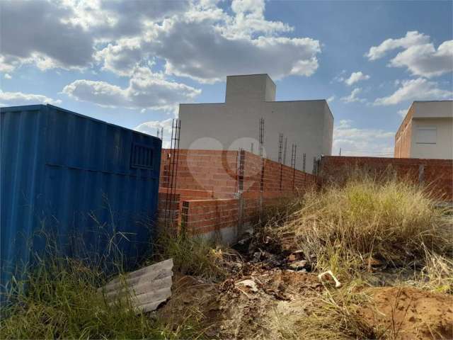 Casa à Venda no Residencial Arcovile - em construção