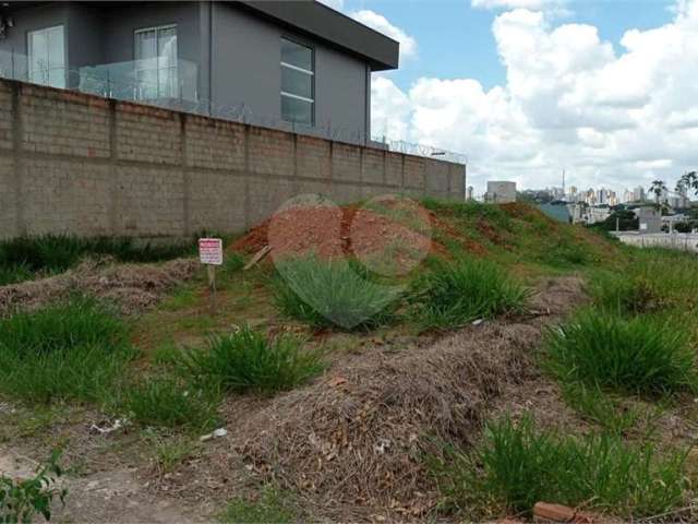 Terreno à Venda no Bairro Santa Julia - São Carlos