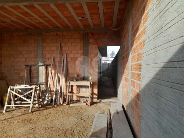 Excelente Casa em Construção no Residencial Villeneuve - São Carlos, SP