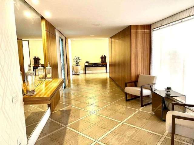 Apartamento com 3 dormitórios à venda, 140 m² por R$ 1.484.000,00 - Santo Amaro - São Paulo/SP