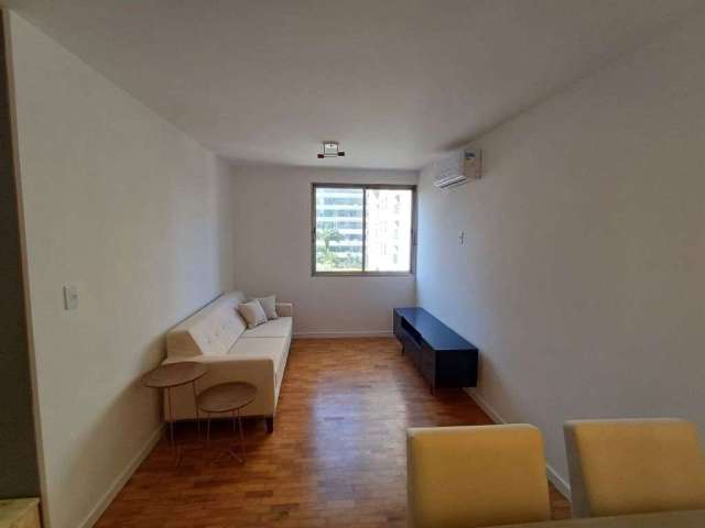 Apartamento com 2 dorm. 01 suíte, 62 m² - venda por R$ 700.000 ou aluguel por R$ 5.670/mês - Vila Olímpia - São Paulo/SP