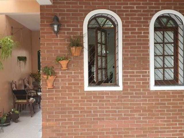 Sobrado com 3 dormitórios à venda, 140 m² por R$ 800.000 - Cupecê - São Paulo/SP