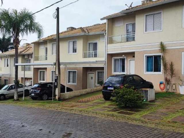 Linda casa em excelente localização