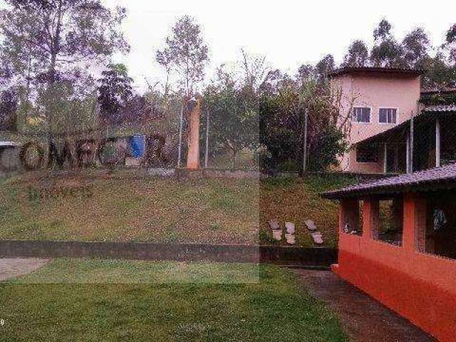 Chácara para Venda em Suzano, Clube dos Oficiais, 2 dormitórios, 1 suíte, 2 banheiros, 3 vagas