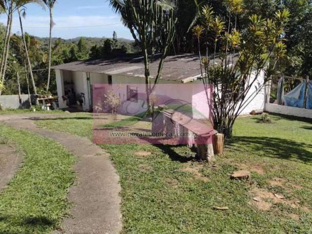 Chácara para Venda em Suzano, IPELANDIA, 3 dormitórios, 1 suíte, 3 banheiros, 1 vaga