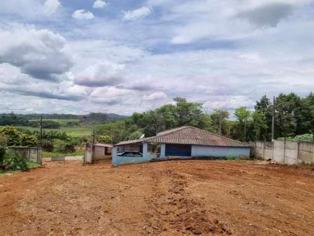 Chácara para Venda em Suzano, IPELANDIA, 3 dormitórios, 1 banheiro, 3 vagas