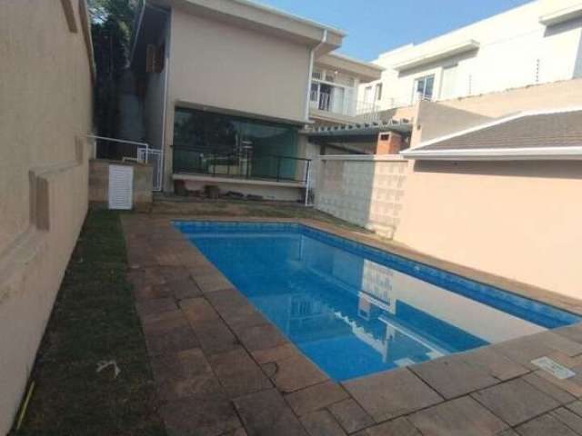 Casa com piscina com 3 quartos sendo 3 suites edicula churrasqueira 4 vagas  salao de festas fl55