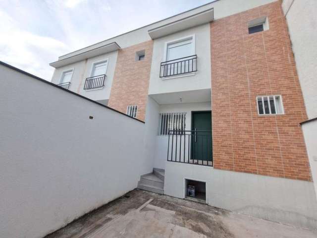 Sobrado 2 dormitorios (2 suites) com 2 vagas- fl52