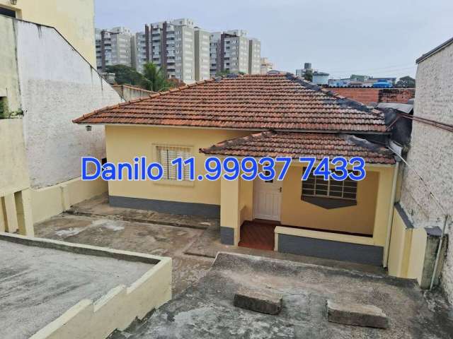 Casa térrea 2 dormitórios e 2 vagas . FL51