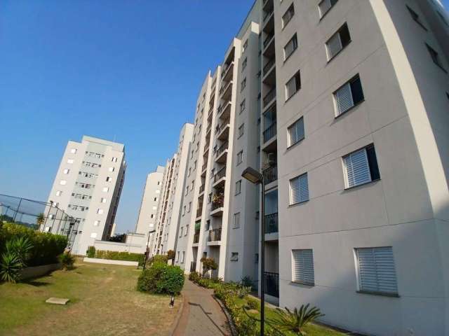 Apartamento com 2 quartos e varanda fl26