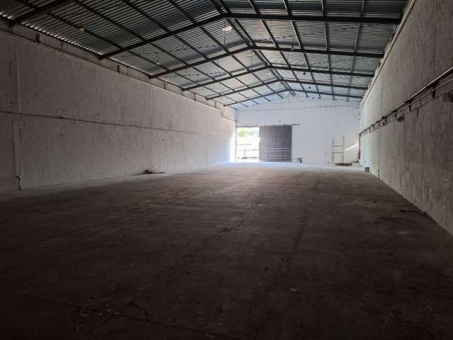 Galpão em condominio com 800 m2 e portaria 24 hrs fl26