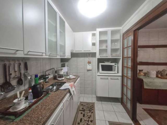 VENDA Sobrado com 2 Quartos , 3 banheiros ,100 m² Òtima localização-FL38