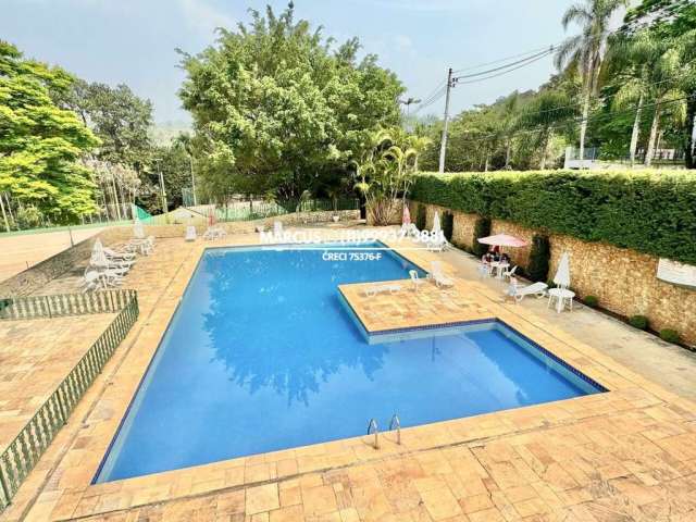 **Imponente Residência à Venda - Granja Viana, Forest Hills, Jandira - São Paulo. FL23