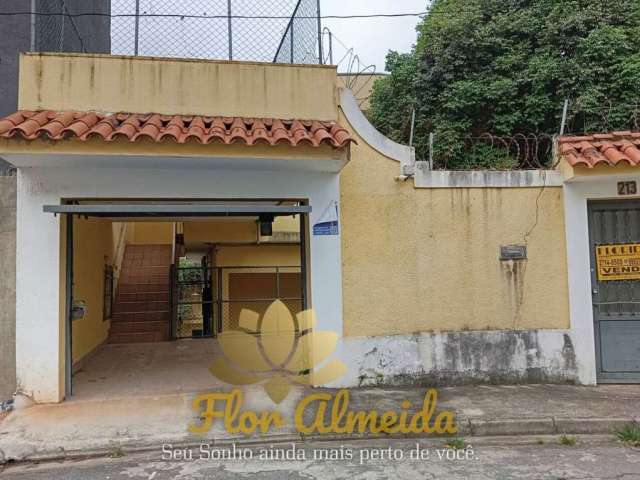 VENDA BUTANTA  CASA TÉRREA 270m² 02 DORMITÓRIOS 04 BANHEIROS 01 VAGA DE GARAGEM