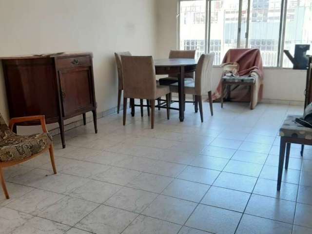 Vendo Sobrado em condomínio,  2 dorms, 2 vagas, Quintal -  FL22