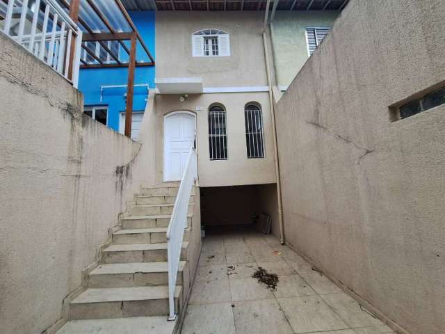 Casa Sobrado para aluguel com 3 quartos - Jardim Ester - FL63