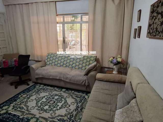 Casa térrea na Vila Universitária com 3 dorms. 3 vagas cobertas, 250 m². FL23