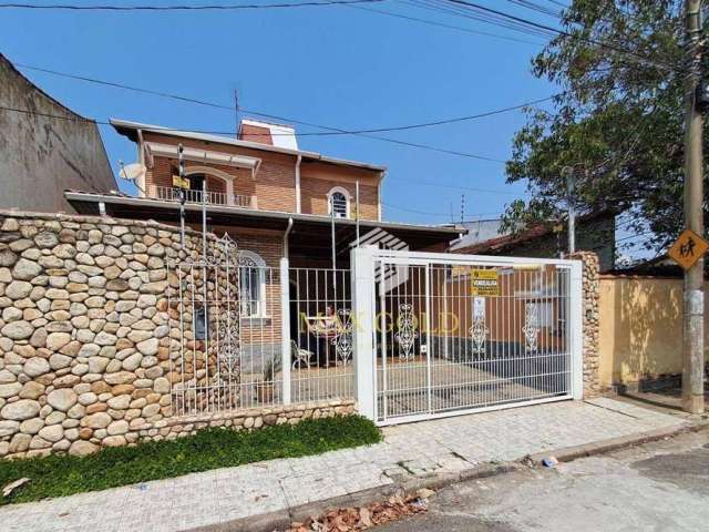 Casa com 5 dormitórios, 350 m² - venda por R$ 795.000,00 ou aluguel por R$ 4.680,00/mês - Jardim Ana Emilia - Taubaté/SP