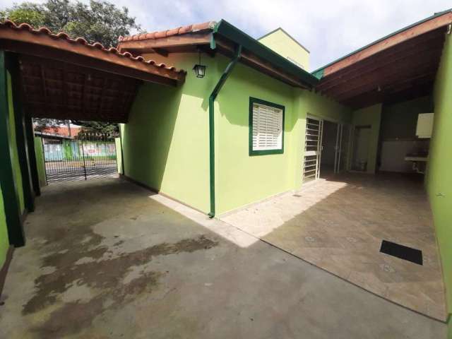 Casa com 2 dormitórios para alugar, 80 m² por R$ 1.280,00/mês - Jardim Santa Cecília - Pindamonhangaba/SP