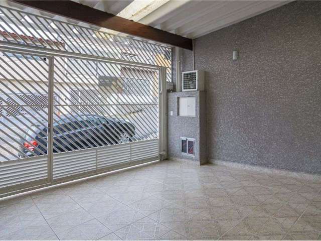 Casa com 2 quartos à venda na Rua George Samuel, 47, Jardim Mangalot, São Paulo por R$ 545.000