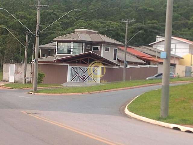 Oportunidade de Sobrado no Jardim Santa Julia na Zona Sudeste - São José dos Campos