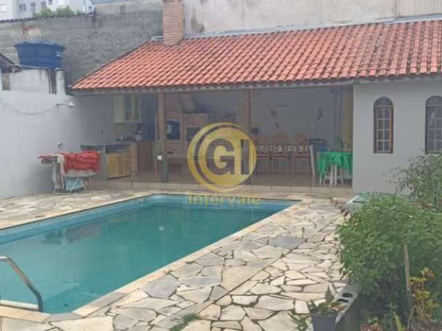 Casa à venda com 3 dormitórios no são joão