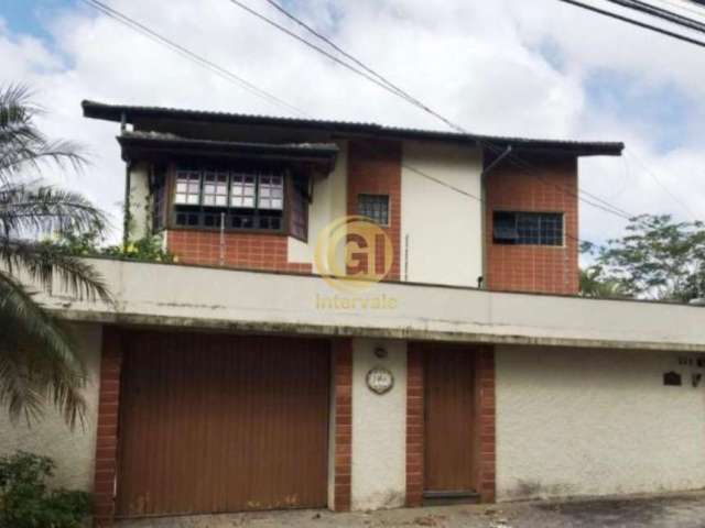 Casa com 3 quartos à venda na Cidade Jardim, Jacareí , 192 m2 por R$ 750.000