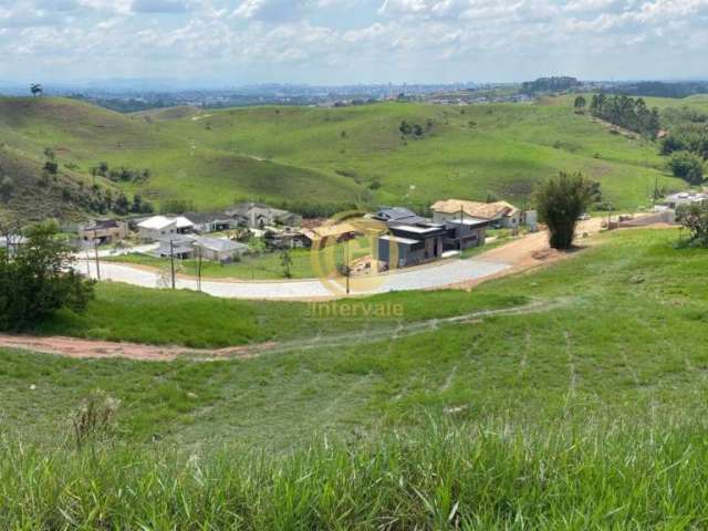 Terreno residencial para Venda - O condomínio Vale dos Lagos Um lote de terreno, medindo 2367,80 m2.