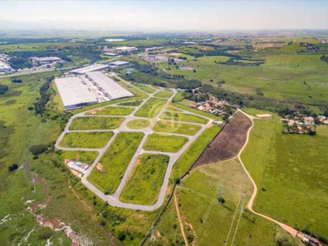 Terreno à venda com 360 m² no Condomínio Bella Vittá Caminho da Mata - Caçapava/SP.