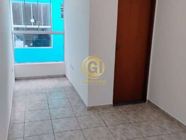 Sala Comercial para Locação no Centro de Jacareí-SP: 1 Sala, 1 Banheiro, 15m². Venha Conferir!