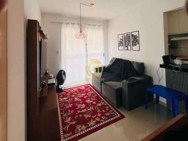 Apartamento com varanda no Monte Castelo