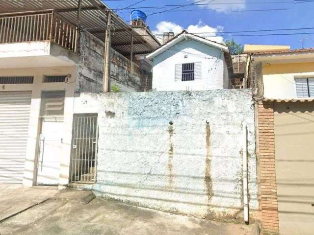 Casa à Venda em Jardim Centenário, São Paulo - SP