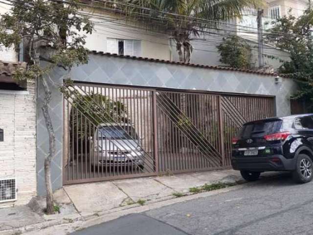 Casa à Venda em Limão, São Paulo - SP