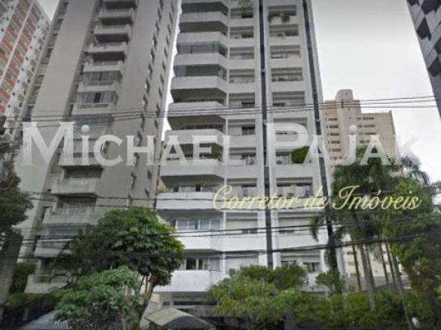 Condominío  Mont Saint Michel - Av. Pavão