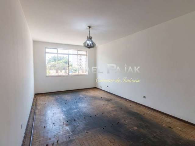 Apartamento de 153 m² na Av. São Gabriel: Oportunidade Única para Reforma no Itaim Bibi