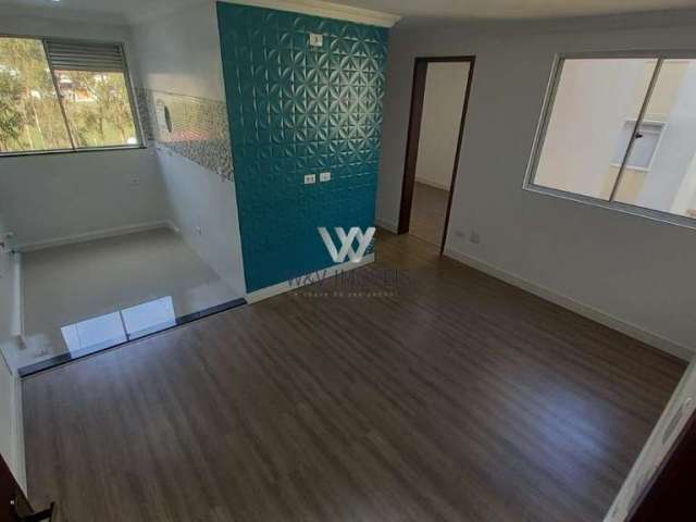 Apartamento reformado 02 quartos no Ganchinho