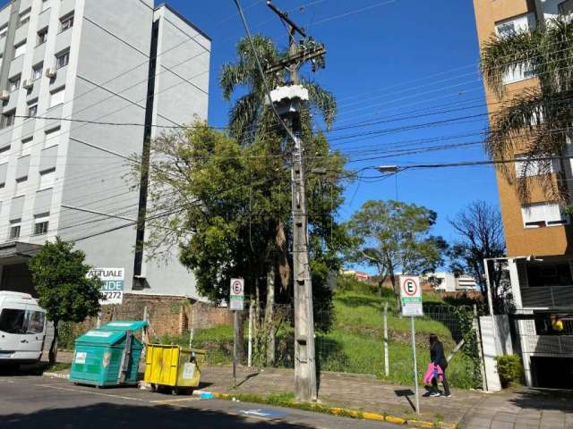 Terreno à venda na Rua Garibaldi, 14, Centro, Caxias do Sul por R$ 4.464.000