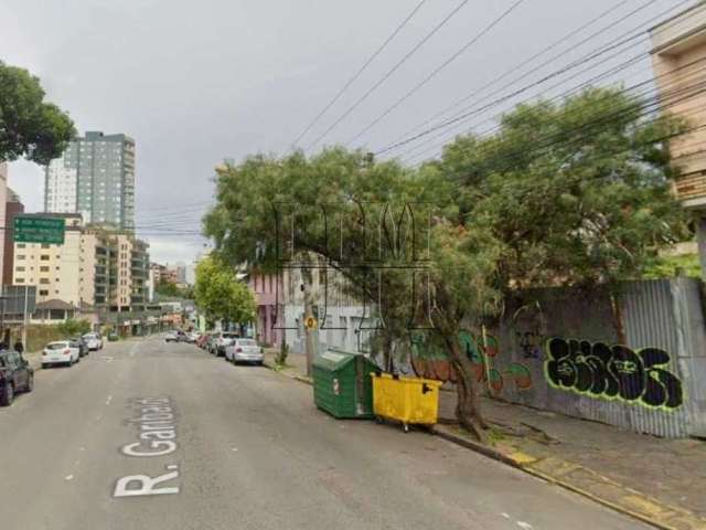 Terreno à venda na Rua Garibaldi, 1495, Exposição, Caxias do Sul por R$ 1.300.000