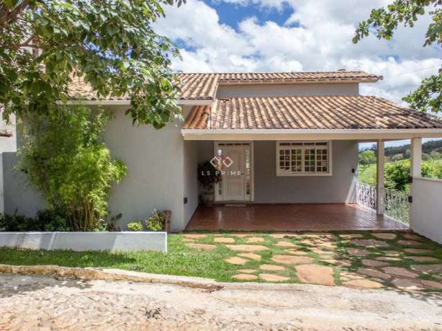 Casa em condomínio fechado com 5 quartos à venda na Oito, 1, Condomínio Village do Gramado, Lagoa Santa por R$ 1.000.000