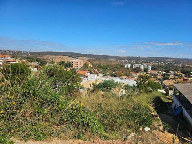 Terreno à venda na Alameda Das Bandeiras, 005, Lundcéia, Lagoa Santa por R$ 250.000