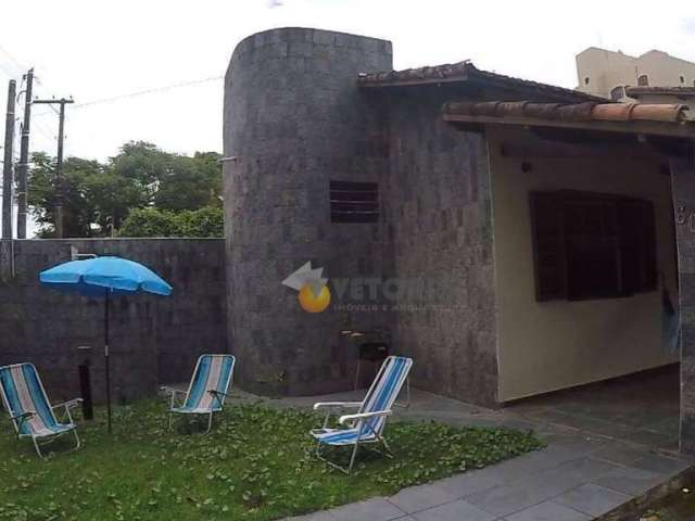 Casa com 5 dormitórios à venda, 230 m² por R$ 595.000,00 - Martim de Sá - Caraguatatuba/SP